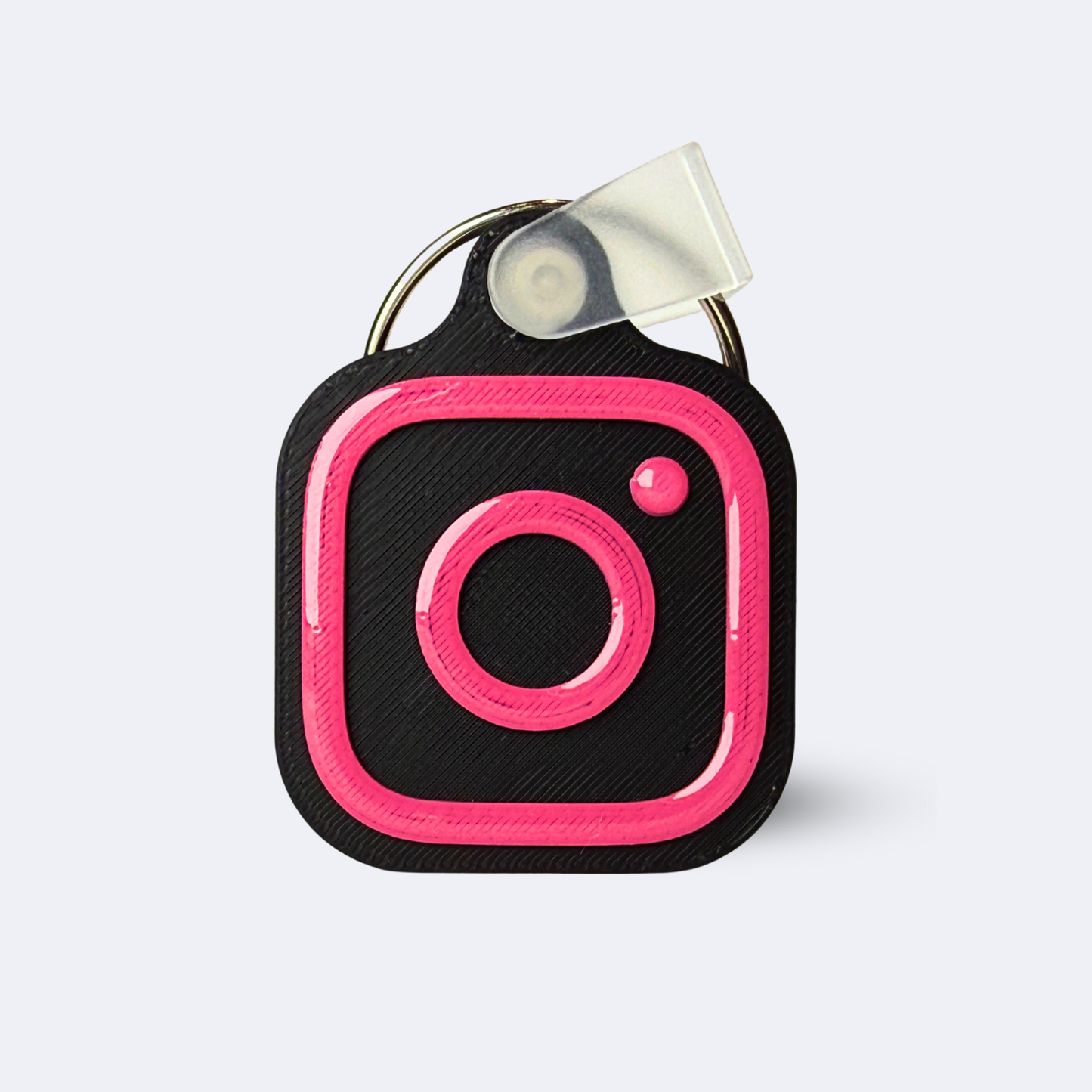 NFC pakabukai su nuoroda į „Instagram“ paskyrą